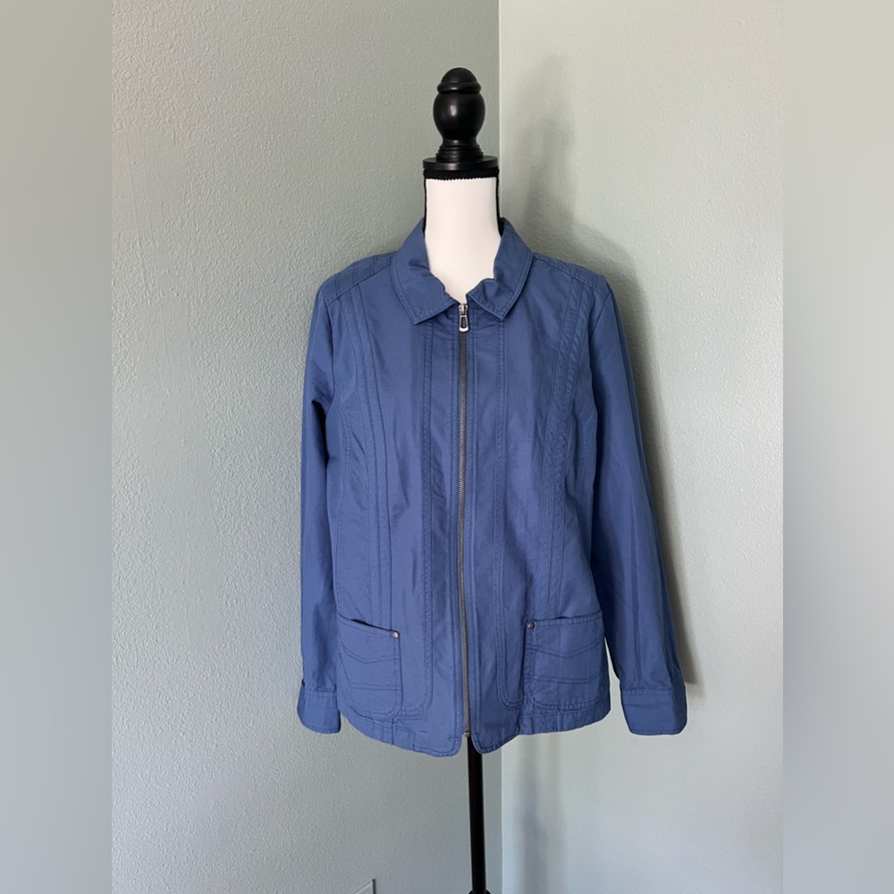 Women’s Christopher And Banks 100% Cotton Jacket Size  L
